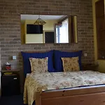 Guest house Aurooms Zlatniky (Central Bohemian)
