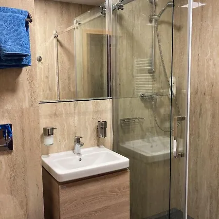Aurooms 4* Zlatníky