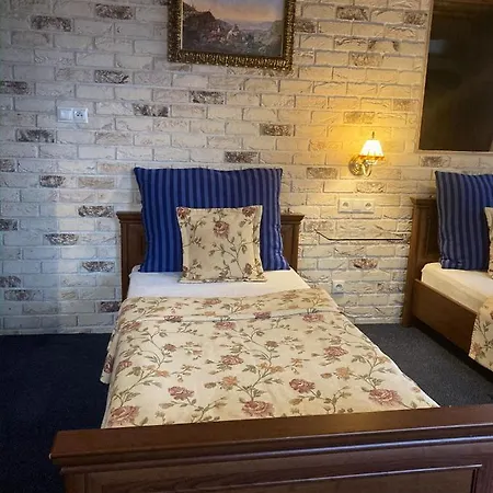 Aurooms Guest house 4*