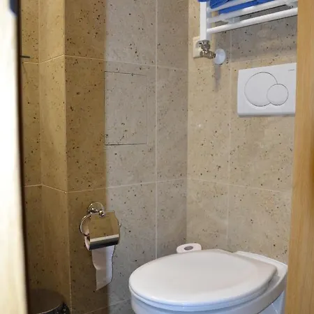 Aurooms Zlatníky