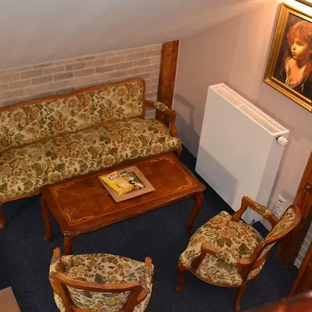 Guest house Aurooms 4*