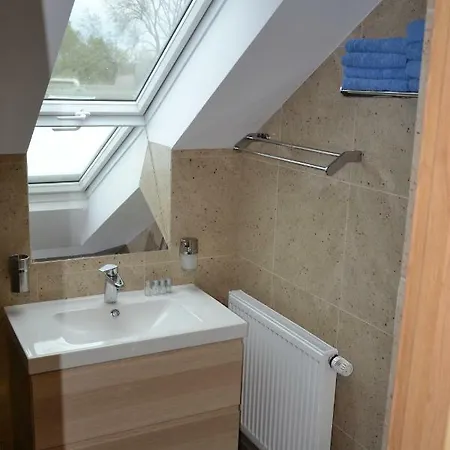 Aurooms 4* Zlatniky (Central Bohemian)