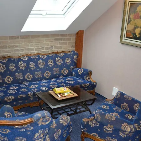 Aurooms Guest house 4*