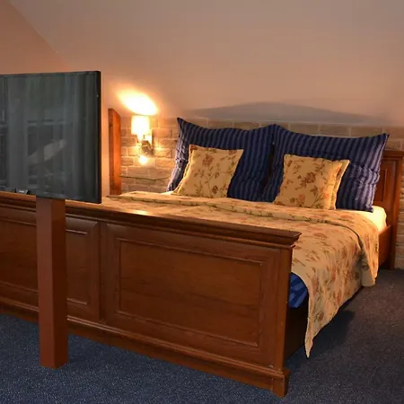 Guest house Aurooms 4*