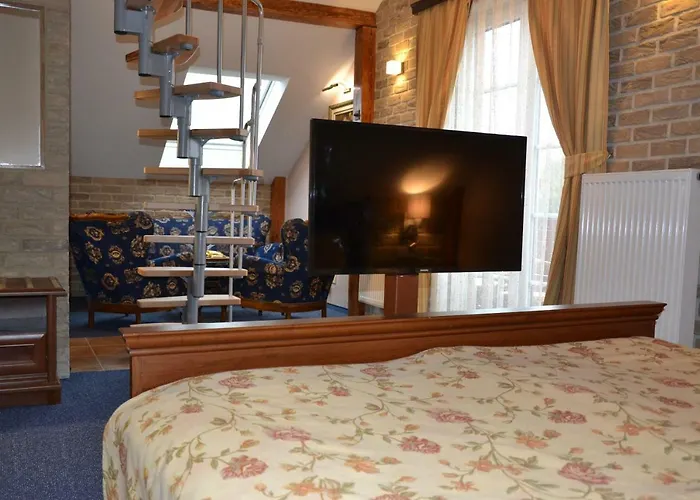 Aurooms בית הארחה